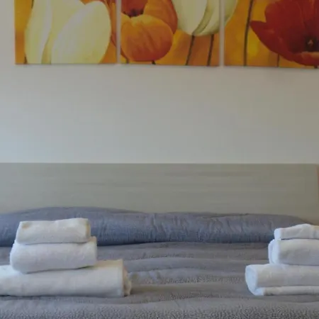 Casa de hóspedes San Sisto - City Center - La Montagnola Affittacamere Foligno