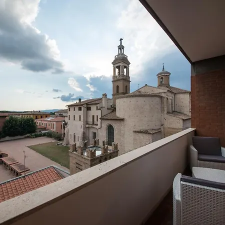 Guest house San Sisto - City Center - La Montagnola Affittacamere Foligno