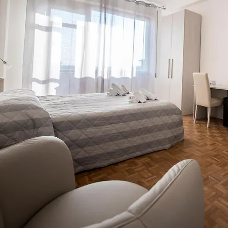 Pensjonat San Sisto - City Center - La Montagnola Affittacamere